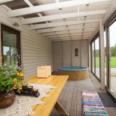 Piibutopsu Holiday House Nasva Extérieur photo
